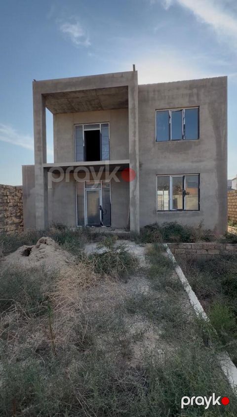 Satılır 4 otaqlı həyət evi/bağ evi 230 m² — Bakı