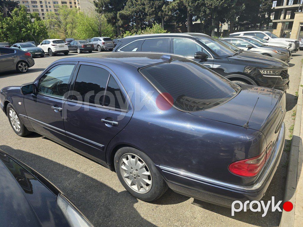 Mercedes E 200, 2.0 L, 1998 il, 465 000 km — Avtomobillər, Bakı (4)