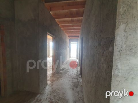 Satılır 4 otaqlı həyət evi/bağ evi 130 m² — Bakı