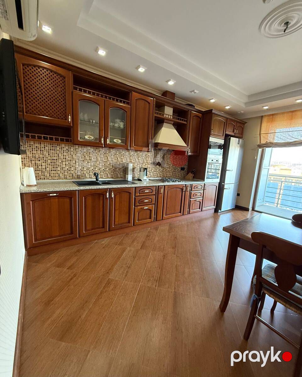 Satılır 7 otaqlı yeni tikili 260 m² — Mənzil, Bakı (11)