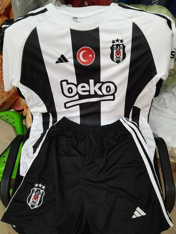 Futbolka — Geyim, ayakkabı, aksesuarlar, Bakı (11)