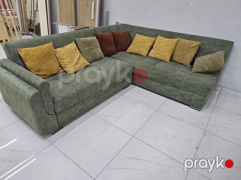 *Kunc Dıvan satılır* Qiymet 375Azn *Çatdırılma pulsuzdur* Acılır ve — Bakı