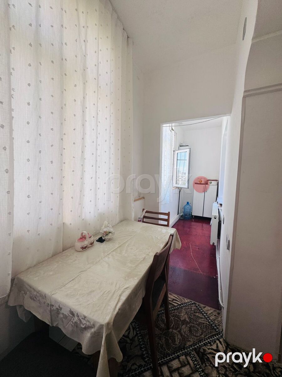 Satılır 4 otaqlı köhnə tikili 105 m² — Mənzil, Bakı (9)