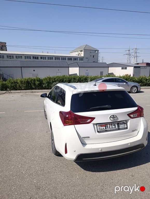 Toyota Auris, 1.3 L, 2015 il, 190 000 km — Avtomobillər, Bakı (5)