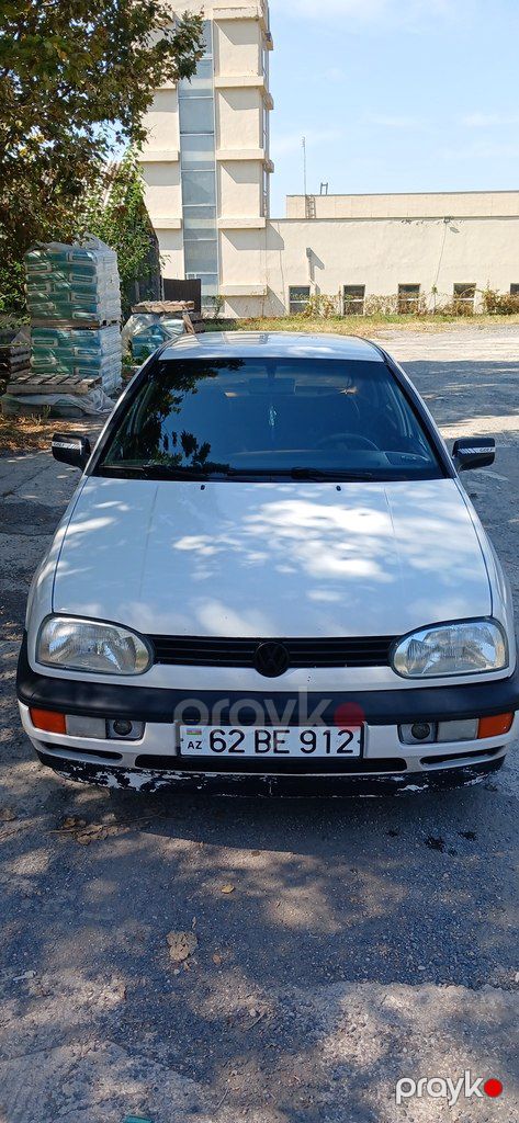 Volkswagen Golf, 1.4 L, 1995 il, 267 312 km — Qax