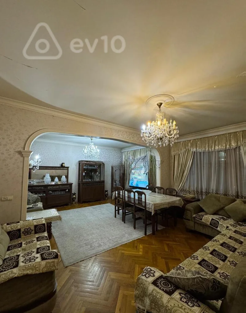 5 otaqlı mənzil, 120 m², Azadlıq pr — Bakı