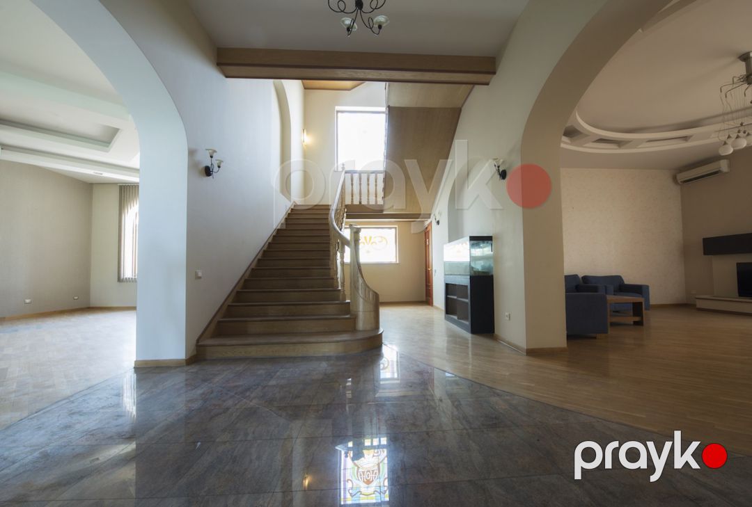Satılır 8 otaqlı həyət evi/bağ evi 510 m² — Ev, villa, Bakı (3)