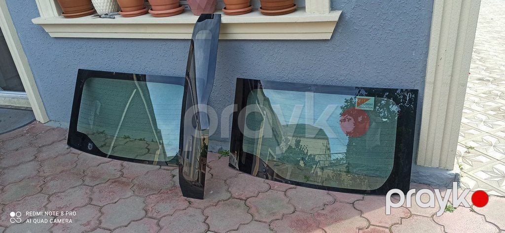 "Toyota Prius" baqaj şüşəsi — Ehtiyat hissələri və aksesuarlar, Bakı (3)