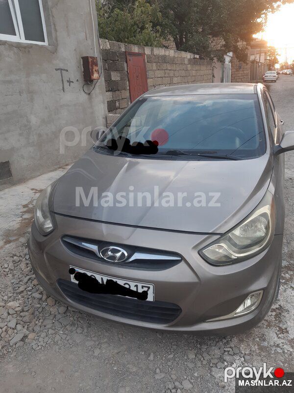 Hyundai Accent, 2013 il — Avtomobillər, Bakı (9)