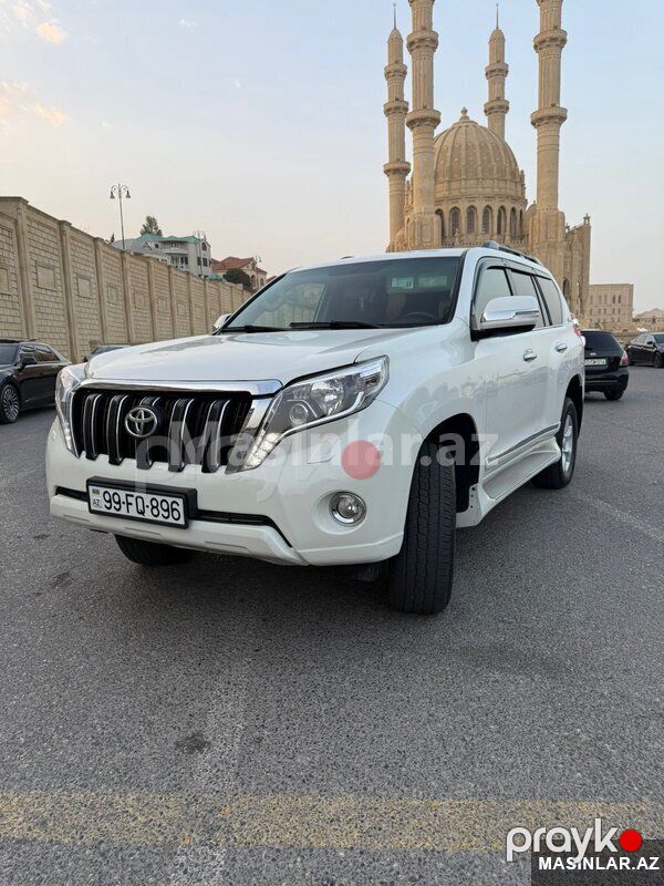 Toyota Prado, 2015 il 99-FO-896 — Minik avtomobili icarəsi, Bakı (3)