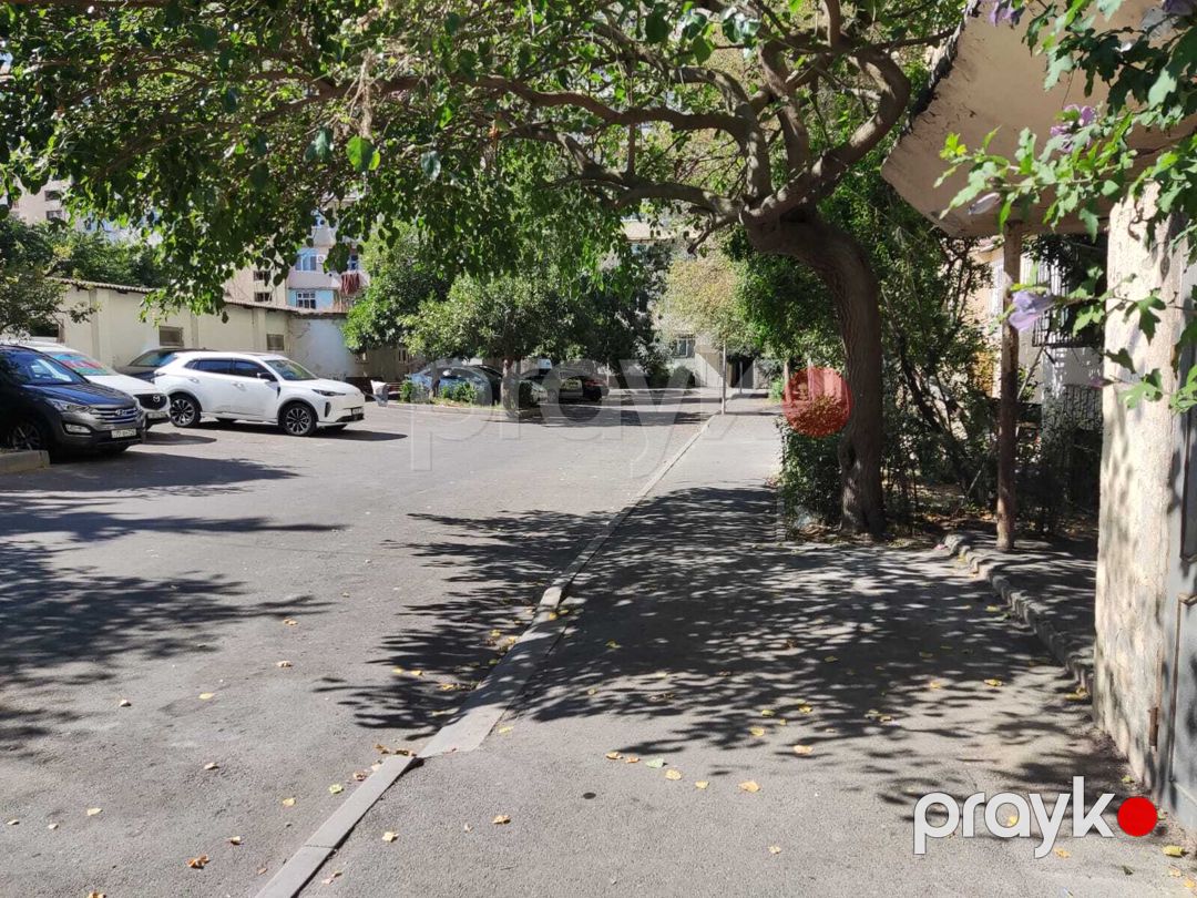 Satılır 3 otaqlı köhnə tikili 85 m² — Mənzil, Bakı (10)