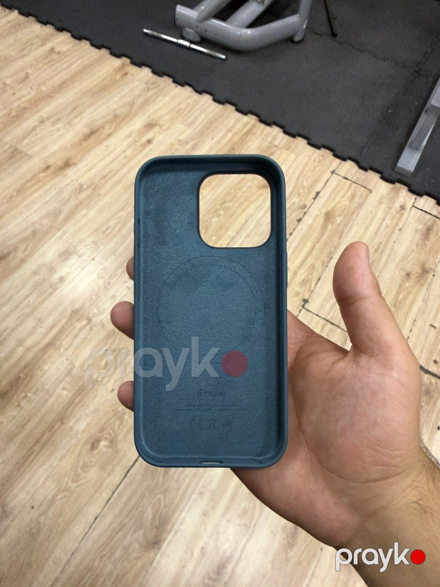Apple iPhone 16 Pro silikon arxalığı — Smartfonlar, Bakı (2)