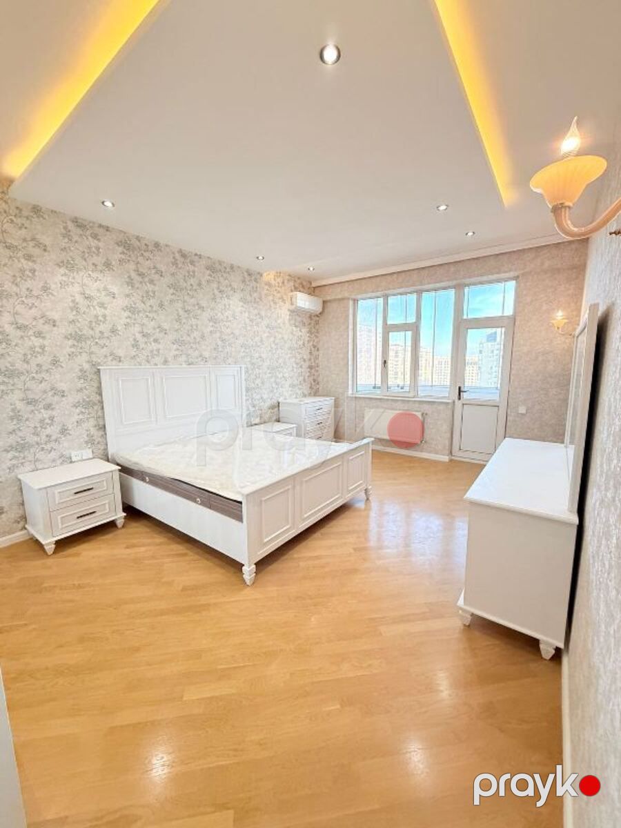Satılır 4 otaqlı yeni tikili 190 m² — Mənzil, Bakı (4)