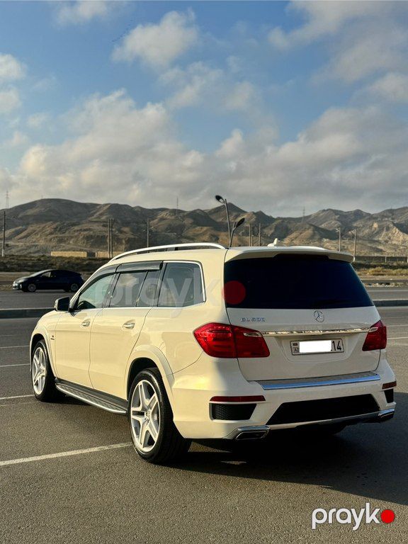 Mercedes GL 500 4MATIC, 4.7 L, 2013 il, 182 120 km — Avtomobillər, Bakı (5)
