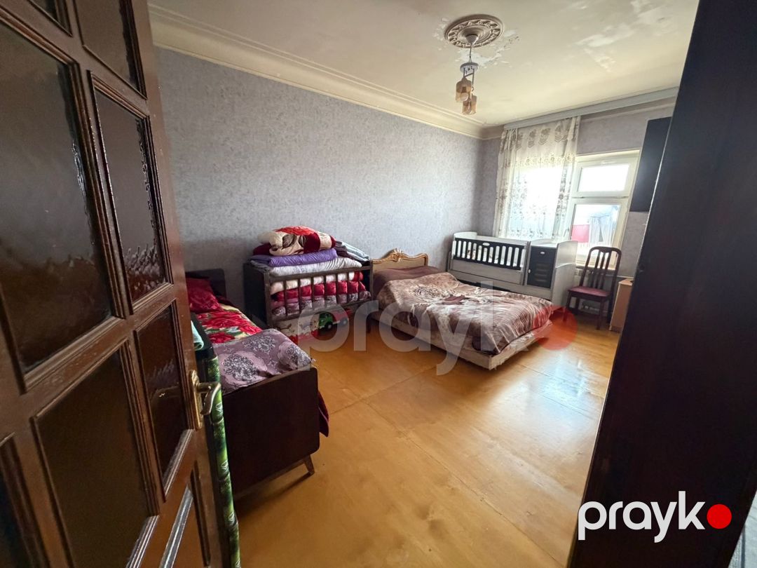 Satılır 2 otaqlı köhnə tikili 65 m² — Mənzil, Bakı (5)