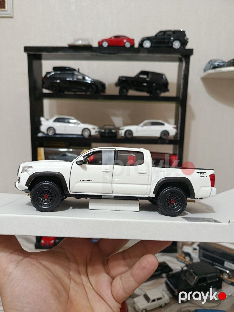 Toyota.Tocuma.1/27.Maisto — Kolleksiyalar, Bakı (5)