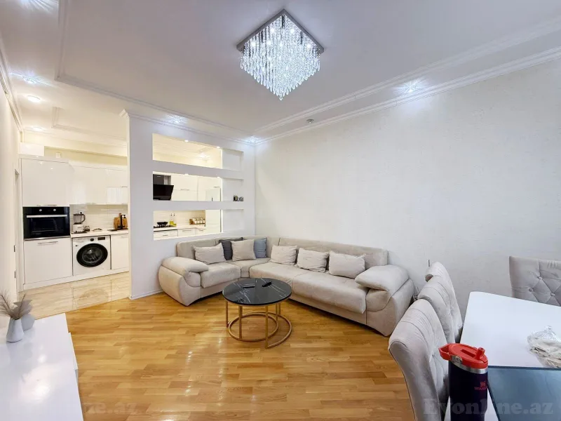 Satılır 3 otaqlı Mənzil Yeni tikili 71 m² Bakı, Yasamal r., İnşaatçılar m., Yeni Yasamal — Mənzil, Bakı (3)