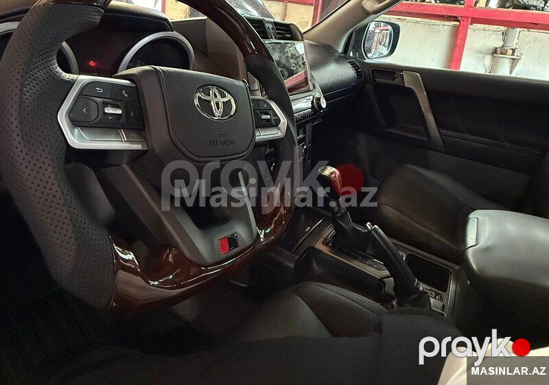 Toyota Prado, 2014 il — Minik avtomobili icarəsi, Bakı (3)