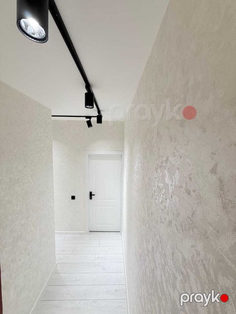 Satılır 2 otaqlı köhnə tikili 40 m² — Bakı