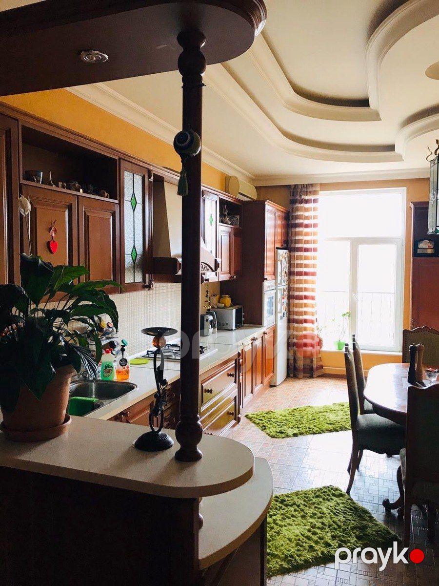 Satılır 5 otaqlı yeni tikili 200 m² — Mənzil, Bakı (2)