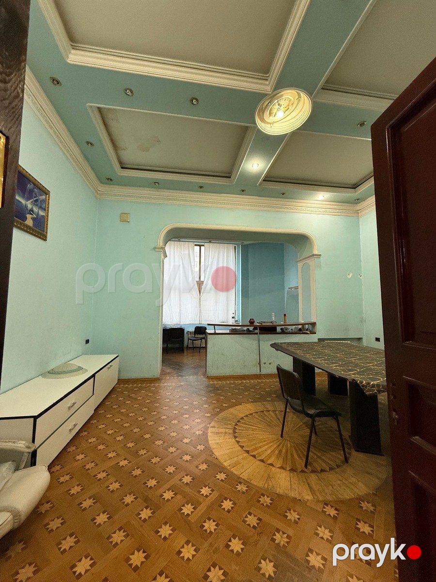 Satılır 6 otaqlı köhnə tikili 240 m² — Mənzil, Bakı (8)