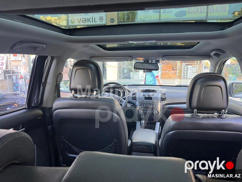 Kia Sorento, 2014 il — Minik avtomobili icarəsi, Bakı (6)