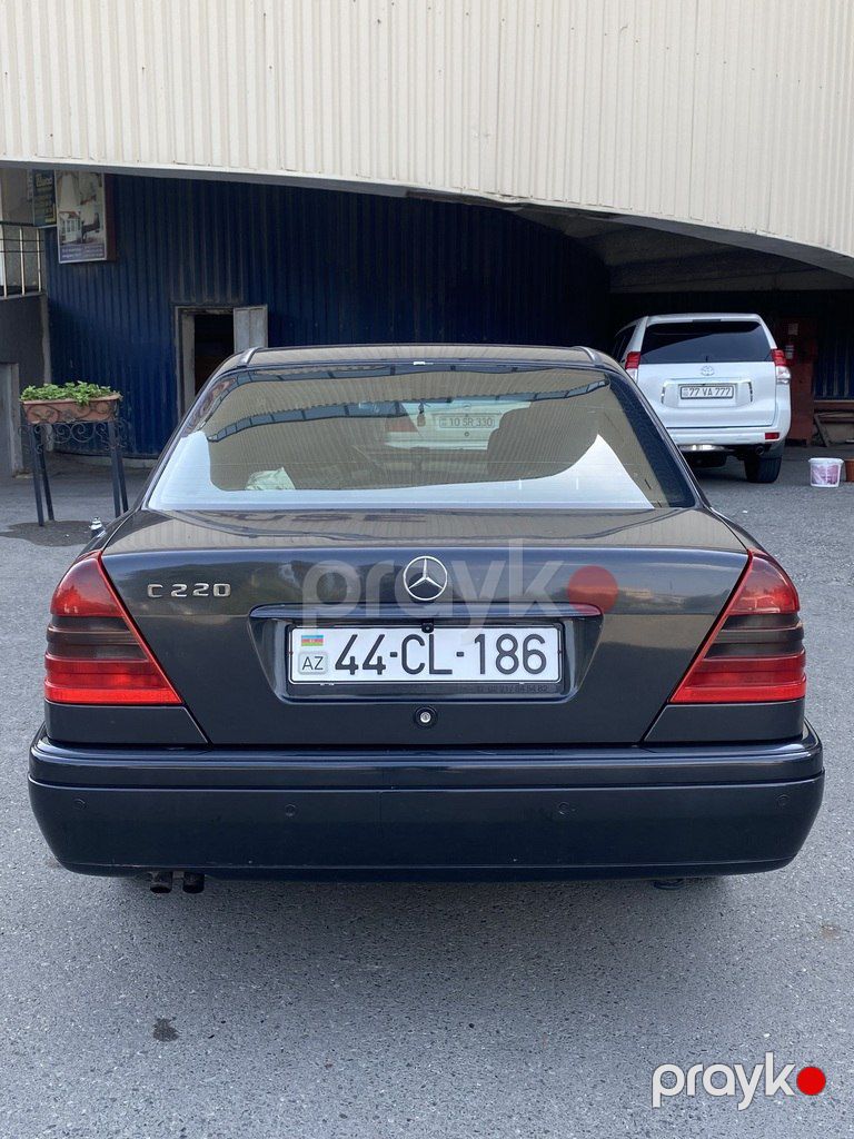 Mercedes C 220, 2.2 L, 1994 il, 418 000 km — Avtomobillər, Bakı (2)