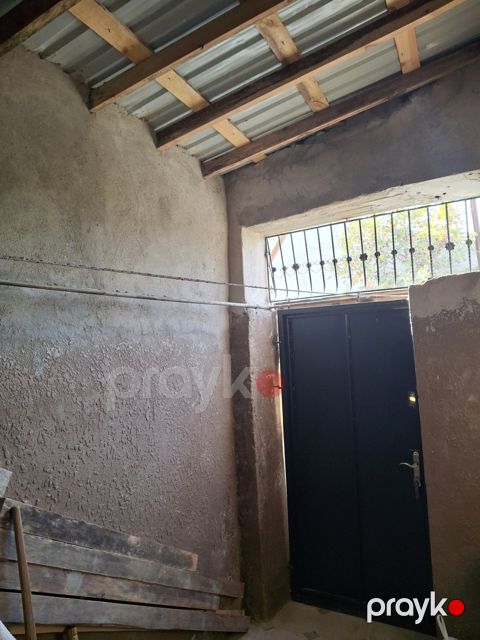 Satılır 2 otaqlı həyət evi/bağ evi 60 m² — Bakı