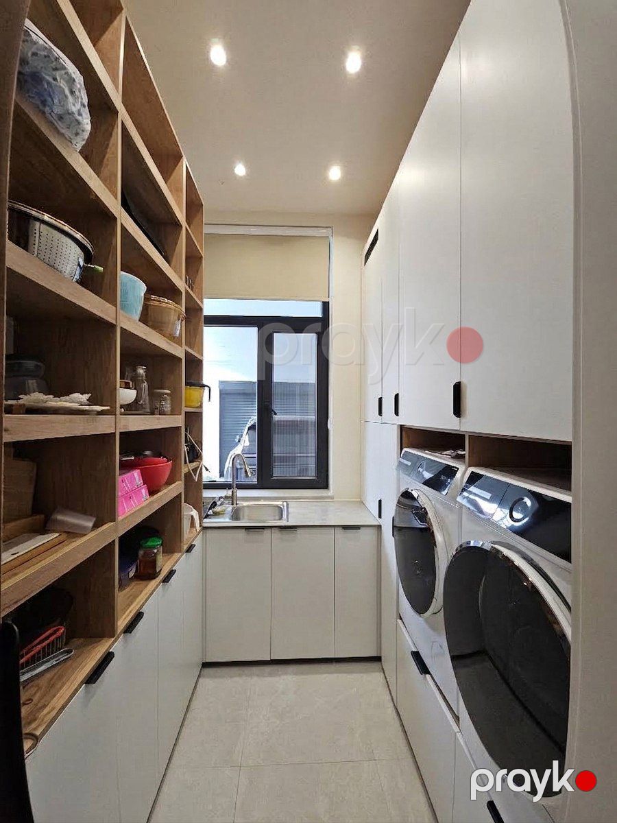 Satılır 5 otaqlı həyət evi/bağ evi 240 m² — Ev, villa, Bakı (8)