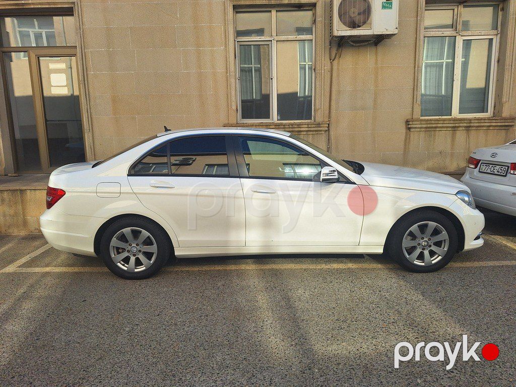 Mercedes C 180, 1.6 L, 2012 il, 118 000 km — Avtomobillər, Bakı (4)