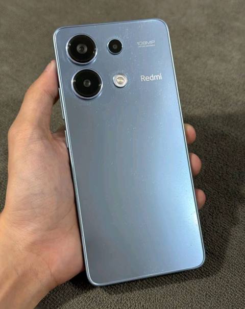 Redmi Note 13, 256 GB, rəng - Gümüşü, İki sim kartlı — 300 ₼ · Sumqayıt · Xiaomi Redmi Note 13, 256 GB, rəng - Gümüşü, İki sim kartlı — Sumqayıt