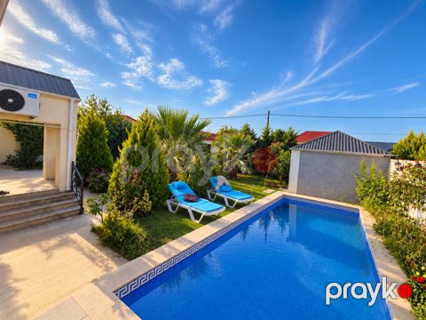 Satılır 4 otaqlı həyət evi/bağ evi 160 m² — Bakı