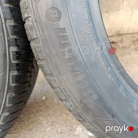 Barum Quartaris 5 şinləri 215/55 R17 — Bakı