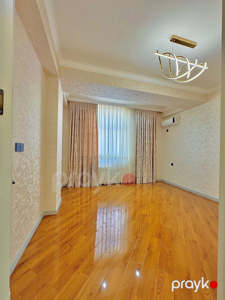 Satılır 4 otaqlı yeni tikili 140 m² — Mənzil, Bakı (6)