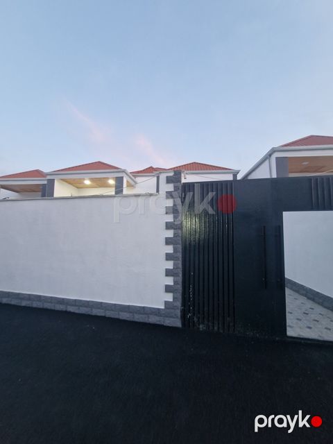 Satılır 4 otaqlı həyət evi/bağ evi 118 m² — Bakı