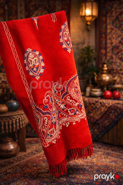 Qadınlar üçün şərf AC105, qırmızı, kəşmir, 180x70 sm — Bakı