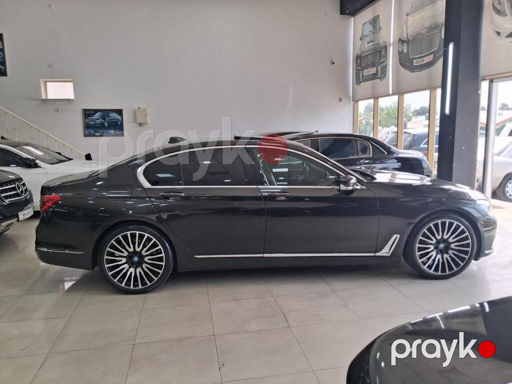 BMW 730, 3.0 L, 2017 il, 242 400 km — Avtomobillər, Bakı (9)