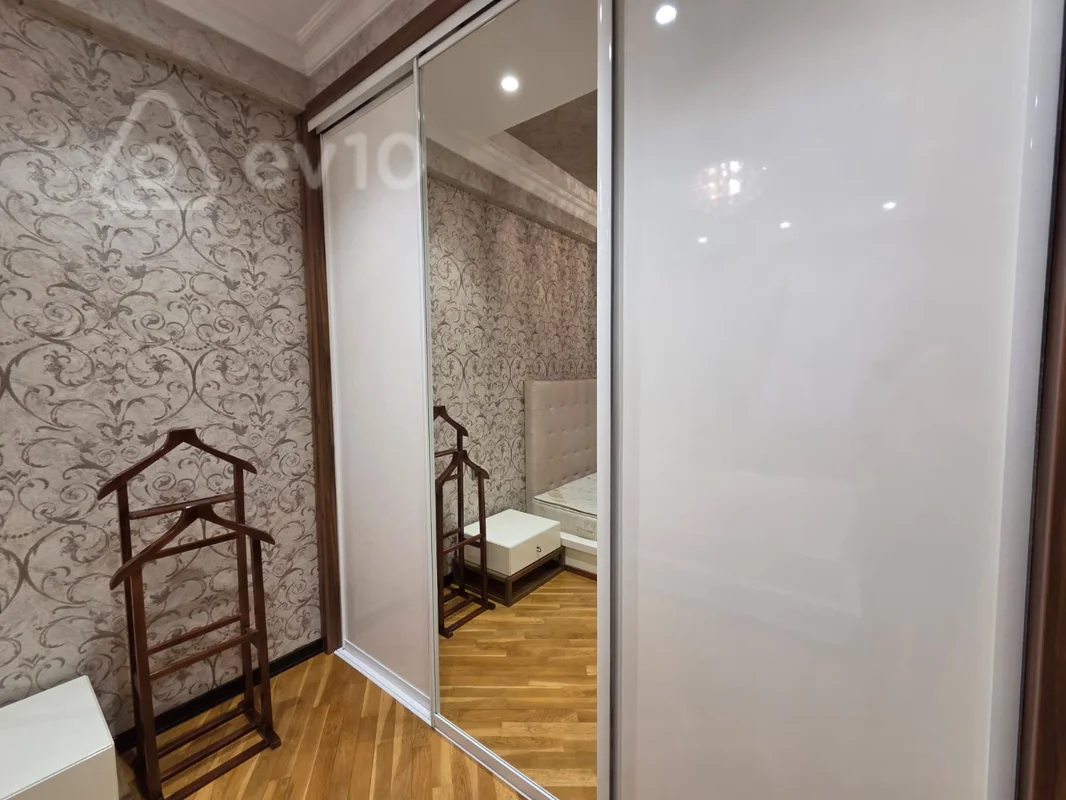 3 otaqlı mənzil, 136 m², Təbriz küçəsi — kirayə — Mənzil, Bakı (12)