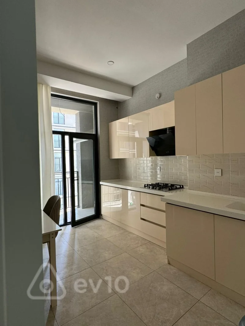 2 otaqlı mənzil, 66 m², Həsənoğlu küçəsi — kirayə — Mənzil, Bakı (11)