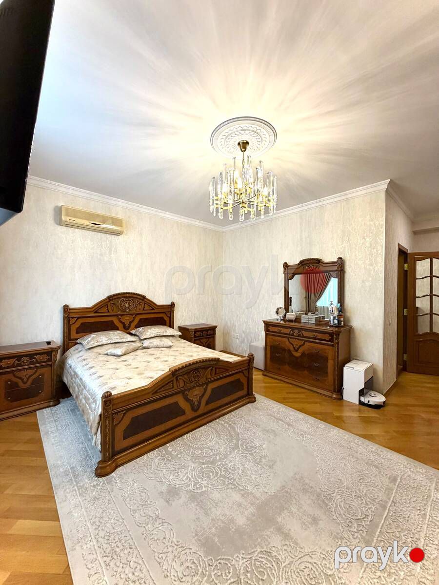 Satılır 4 otaqlı yeni tikili 220 m² — Mənzil, Bakı (10)