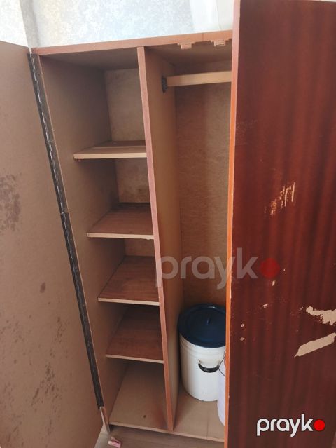 Mebel: 4 qapılı, üst dolablı geyim/saxlama şkafı Xüsusiyyətlər — Saray