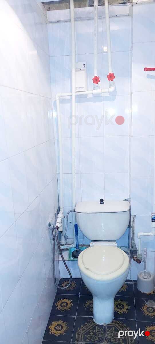 Satılır 4 otaqlı köhnə tikili 115 m² — Mənzil, Bakı (12)