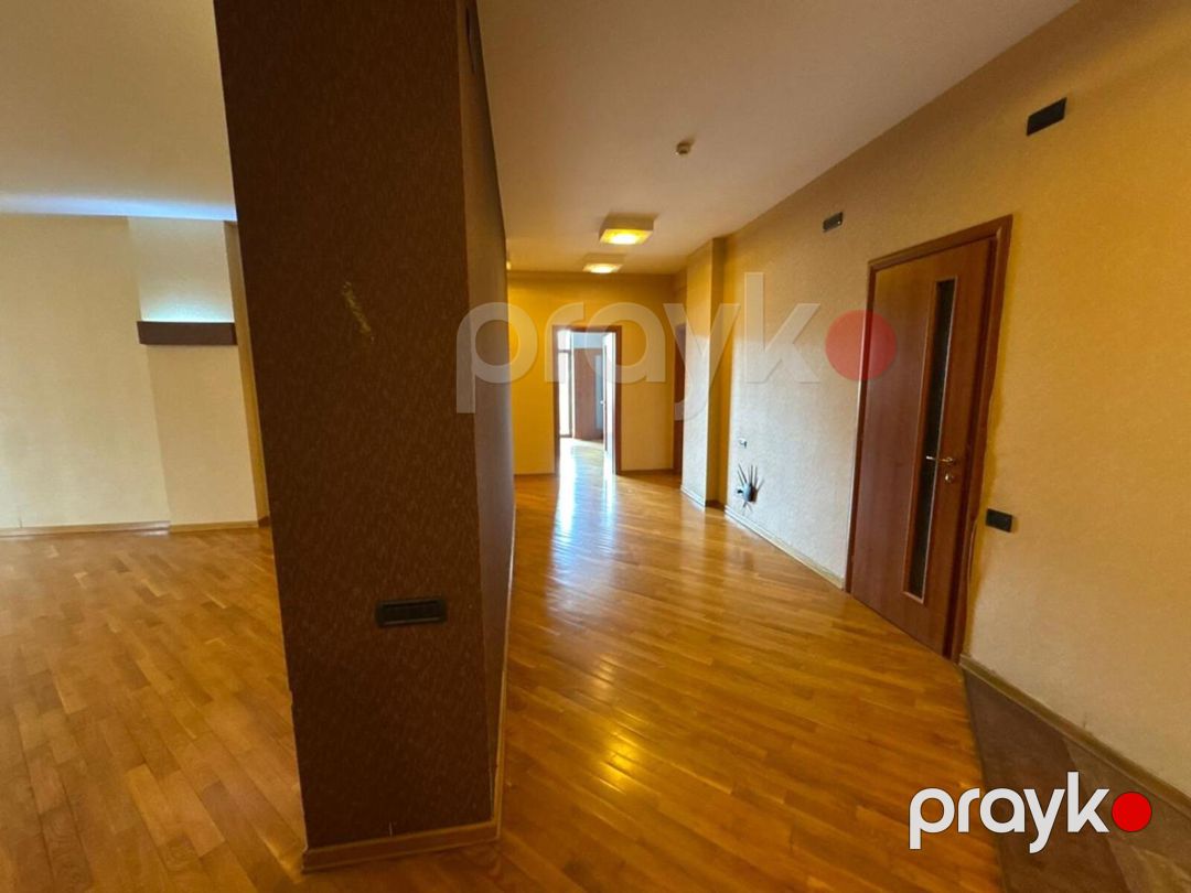 Satılır 4 otaqlı yeni tikili 230 m² — Mənzil, Bakı (12)