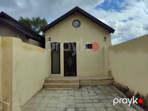 Həyət evi, Maştağa qəs — Bakı
