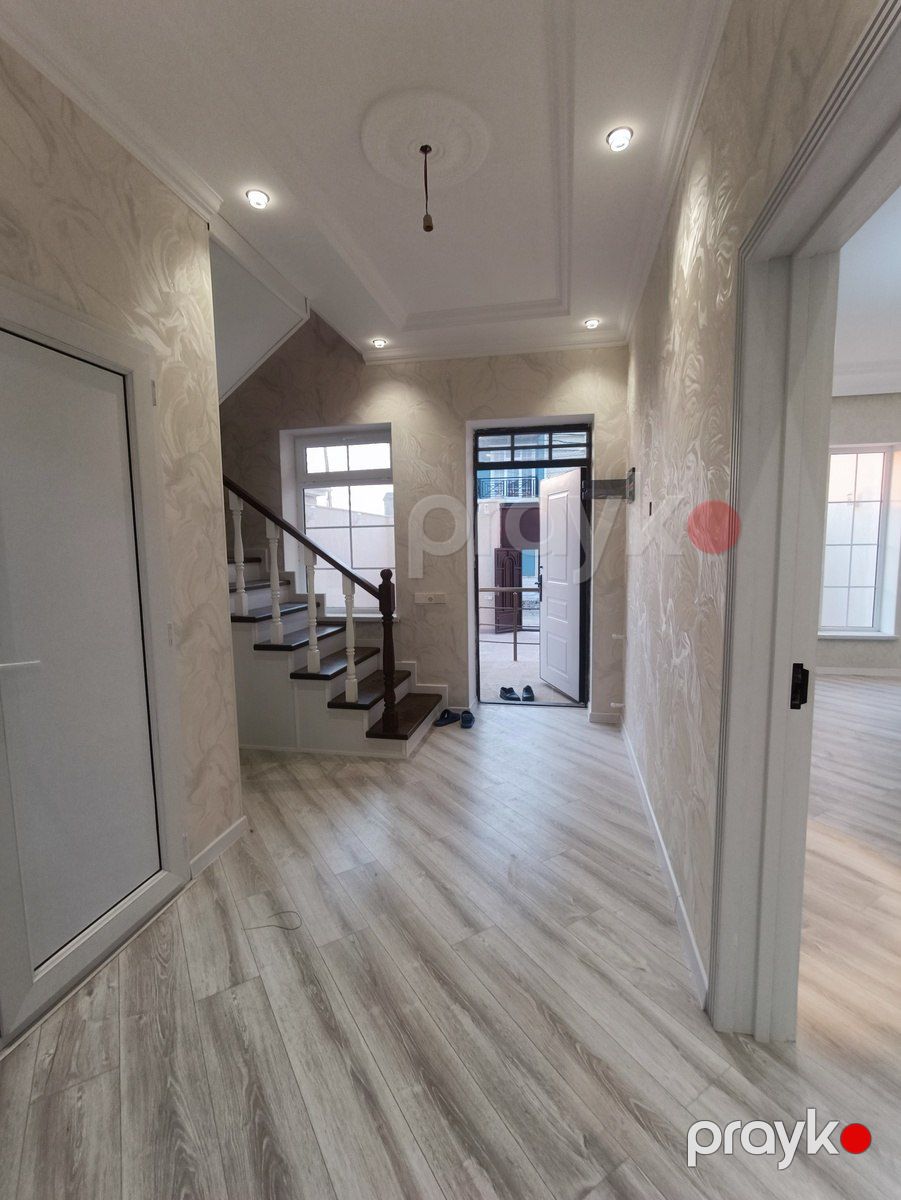 Satılır 5 otaqlı həyət evi/bağ evi 150 m² — Ev, villa, Bakı (2)