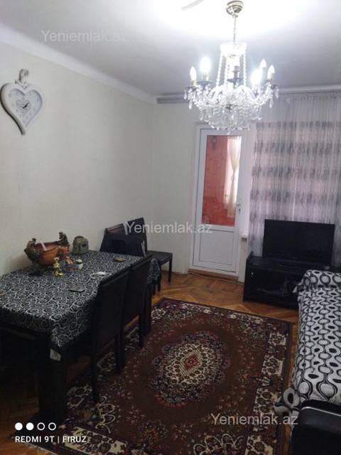 Satılır 3 otaqlı Bina evi menzil (Köhnə tikili), 75 m², 8-ci mikrorayon — Teymur — Пәтер