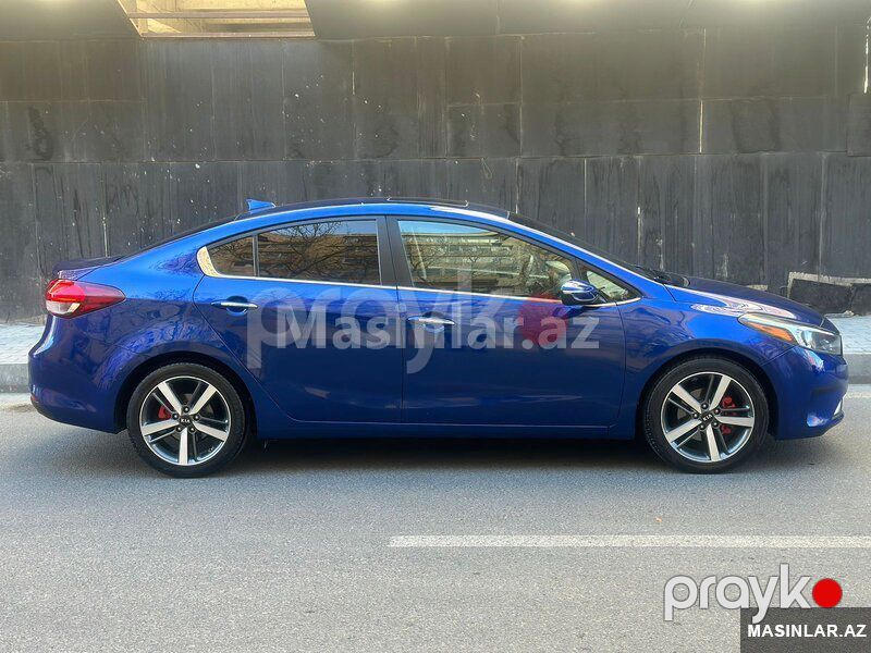 Kia Forde, 2017 il — Minik avtomobili icarəsi, Bakı (5)