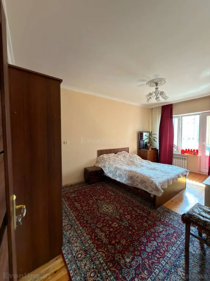 Satılır 3 otaqlı Mənzil Köhnə tikili 80 m² Bakı, Xətai r., Köhnə Günəşli — Mənzil, Bakı (3)