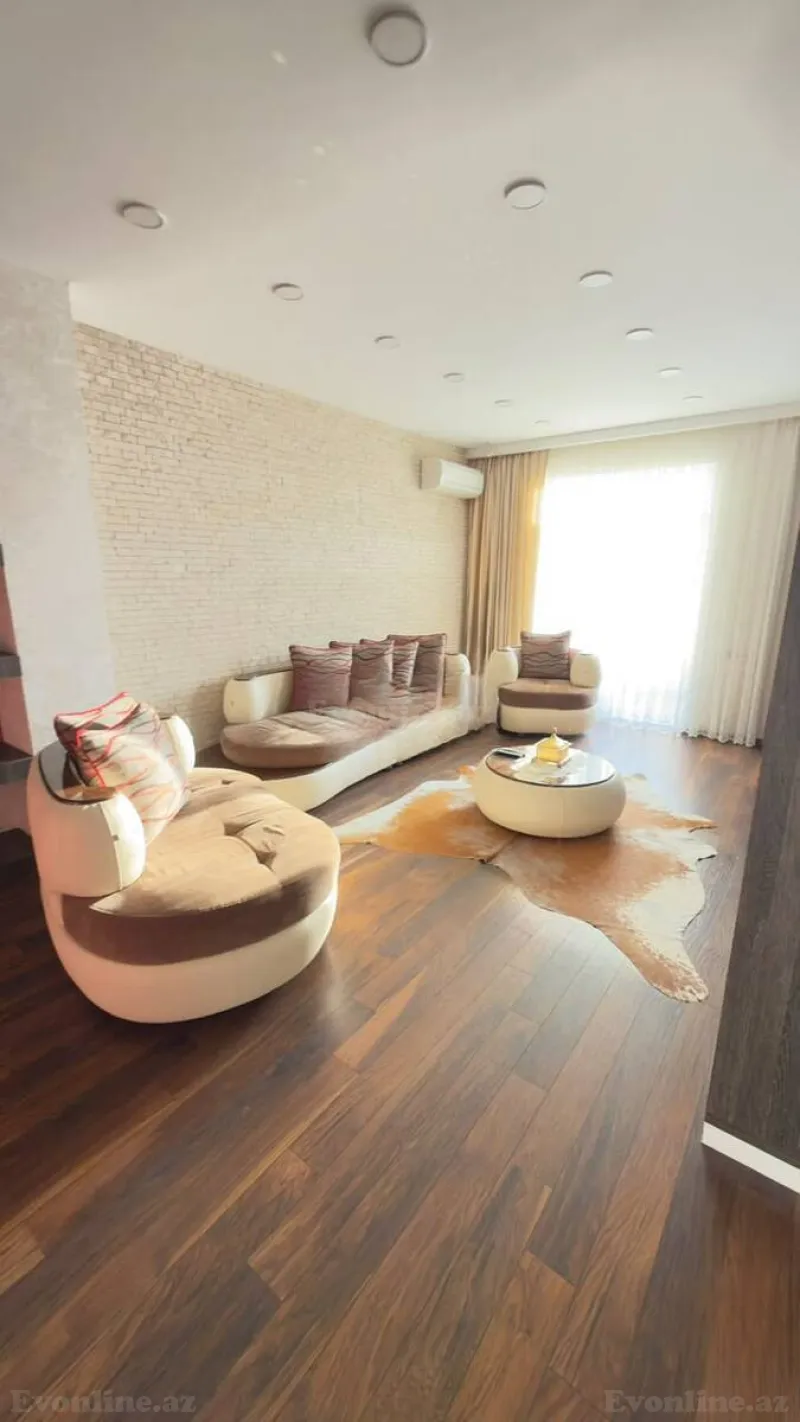 Kirayə verilir 4 otaqlı Mənzil Yeni tikili 200 m² Bakı, Xətai r — Mənzil, Bakı (4)