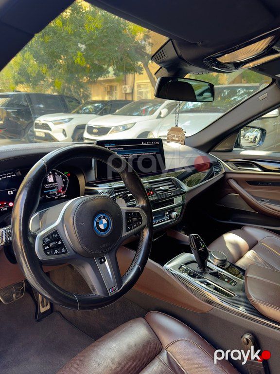 BMW 530e, 2.0 L, 12 kWh, 2021 il, 71 500 km — Avtomobillər, Bakı (7)